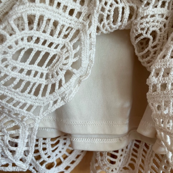 Beautiful crochet Adiva Top - Picture 4 of 6